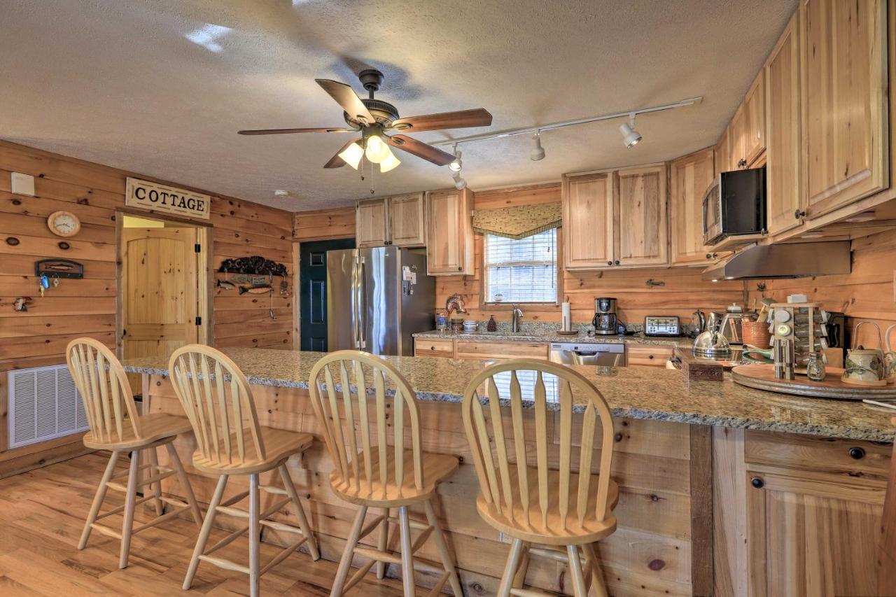 Lakefront Sparta Cottage With Decks And Boat Dock Exterior photo